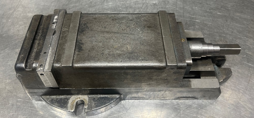 Vintage MILLING MACHINE VISE Used Surplus