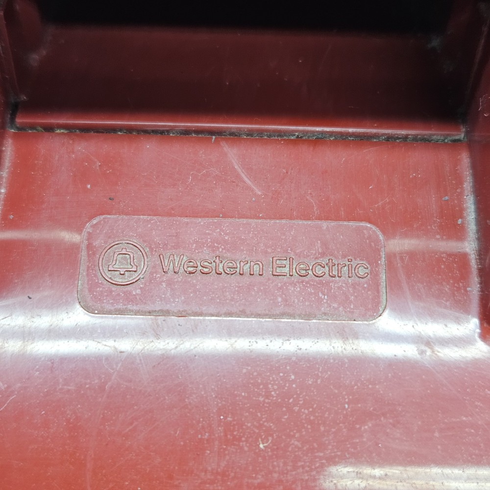 Western Electric Red Desk Table Top Touch Tone Dial Push Button Phone UNTESTED