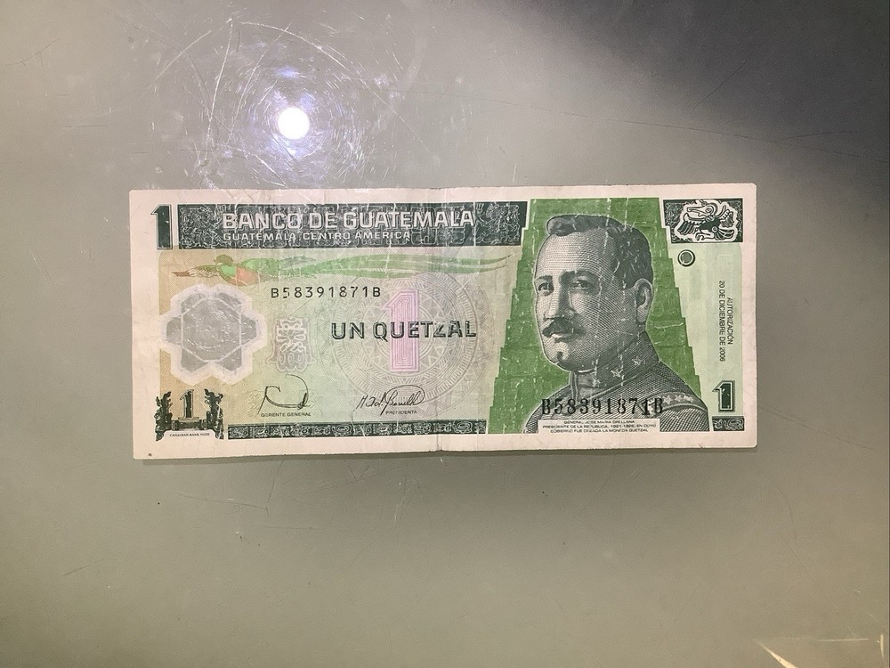 Guatemala 1 Quetzal 2006 Circulated