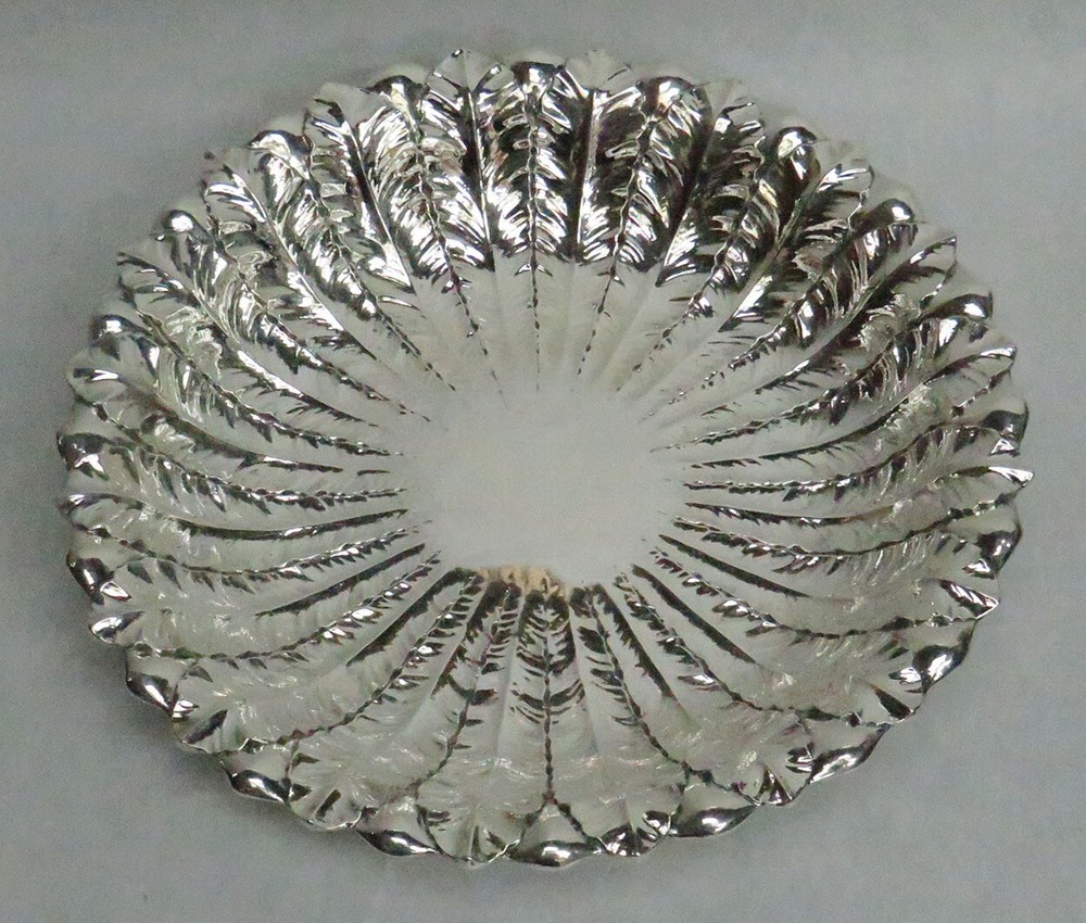 OUTSTANDING ACANTHUS LEAF DESIGN STERLING SILVER 10" FRUIT BOWL