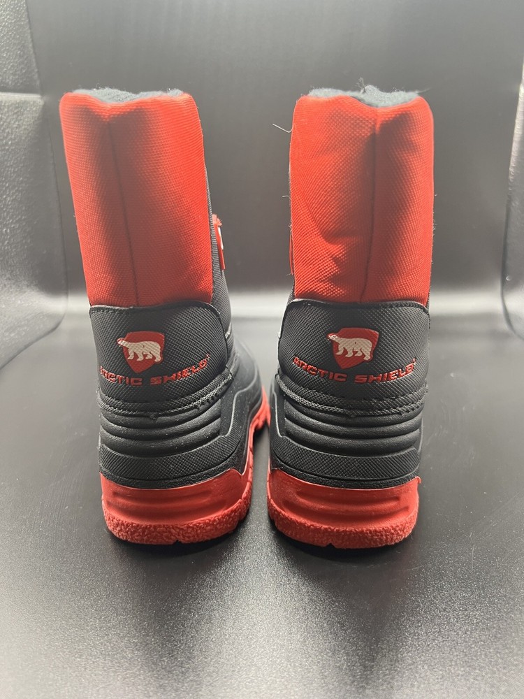 Arctic Shield Red And Black Boys Size 9 Boots Ex Condition Pre-owned 