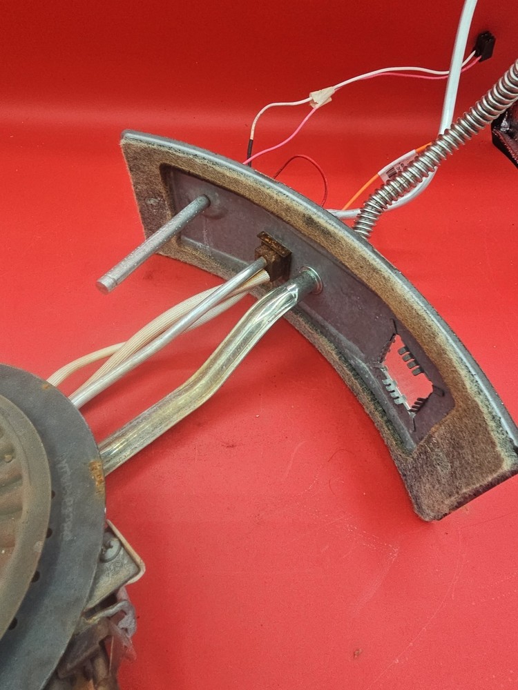 AO Smith 16 Inch Burner Assembly 321165-000 CS8840B1109 100078037