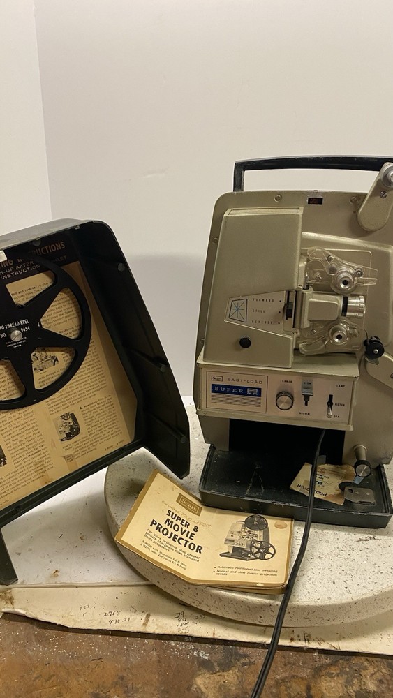Vintage Sears 8mm Easi-load Model 200 Projector Tested