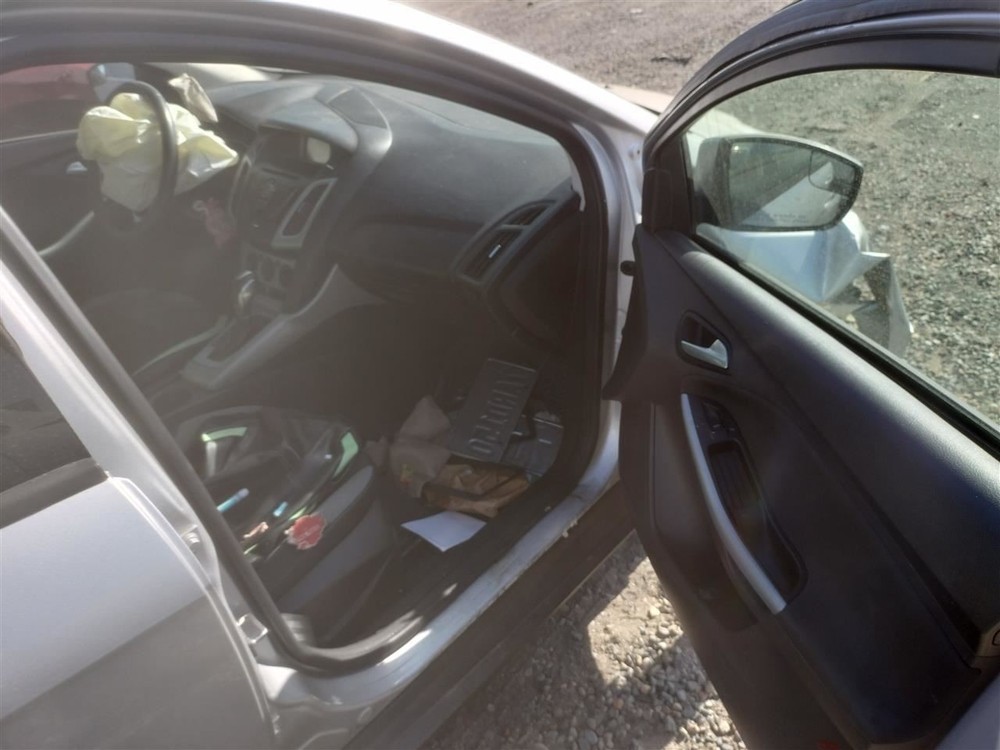 LEFT REAR DOOR WINDOW REGULATOR OEM 2016 FORD FOCUS