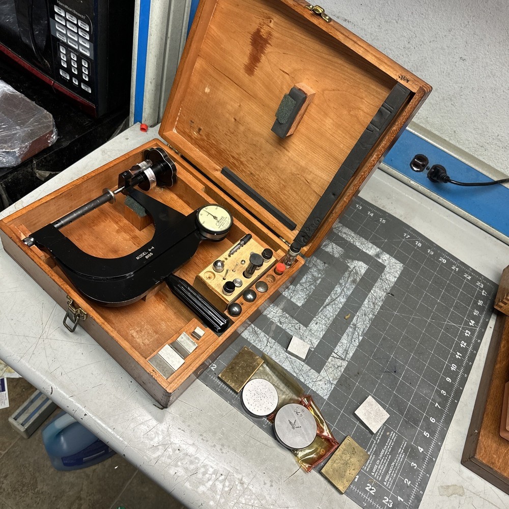 Ames Portable Hardness Tester Model 4-4 (ta15