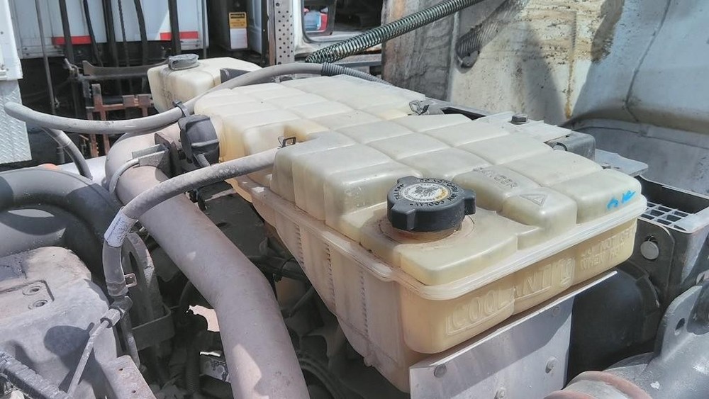 For 2013 PETERBILT 386 RADIATOR OVERFLOW TANK ,  OH