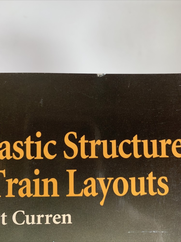 Realistic Plastic Structures for Toy Train Layouts By Art Curren Mint Condition