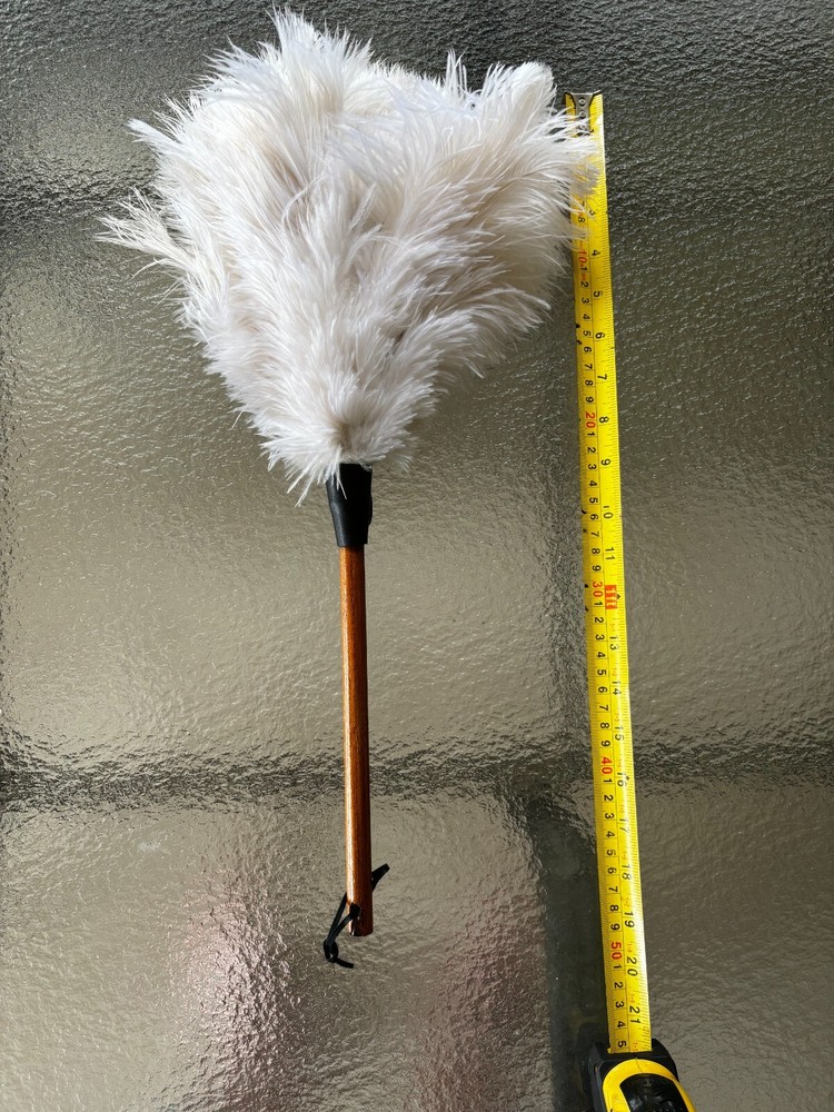 2 soft white ostrich feather dusters each 20grm feathers - first grade