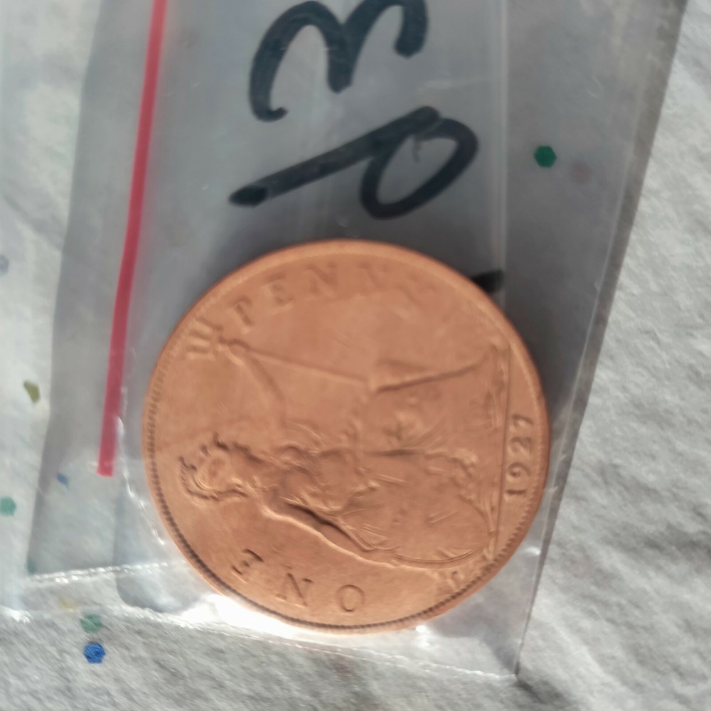 Set of 8 Old British Coins