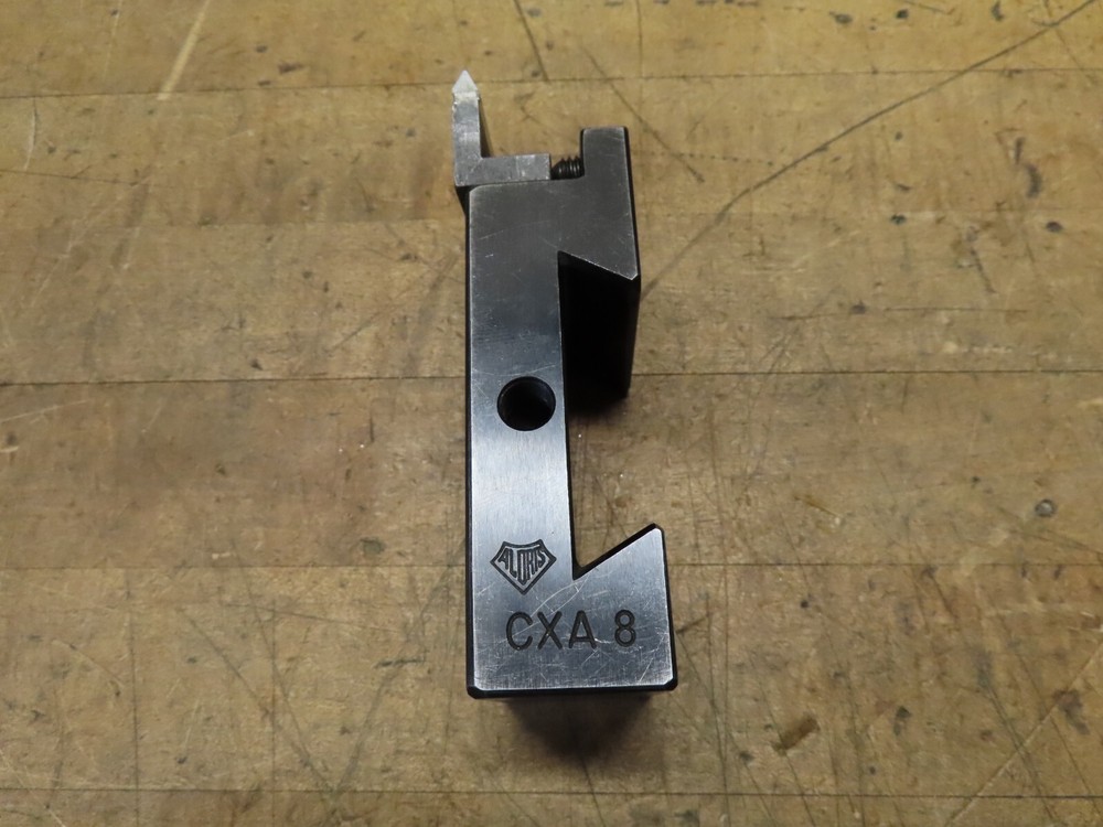 Aloris CXA-8 quick change threading tool holder