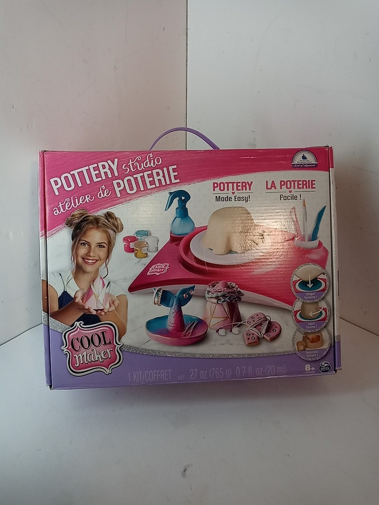 COOL MAKER POTTERY STUDIO NEW Sealed Box