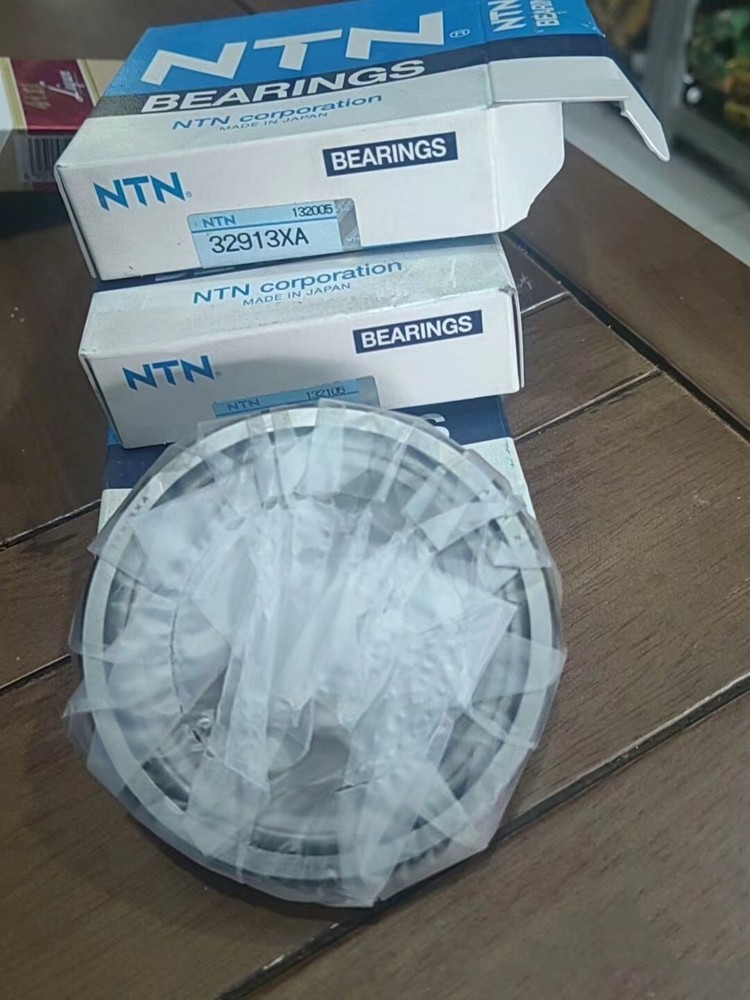 1X NTN 32913XA Roller Bearing
