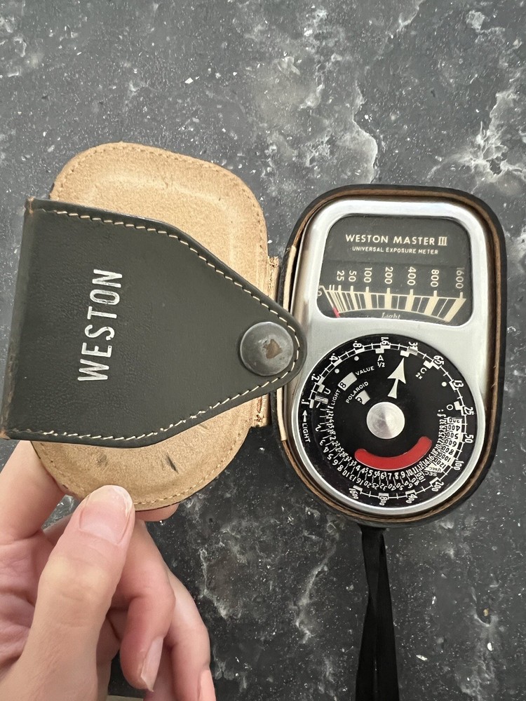 Vintage WESTON MASTER III 737 Light Meter In Leather Case