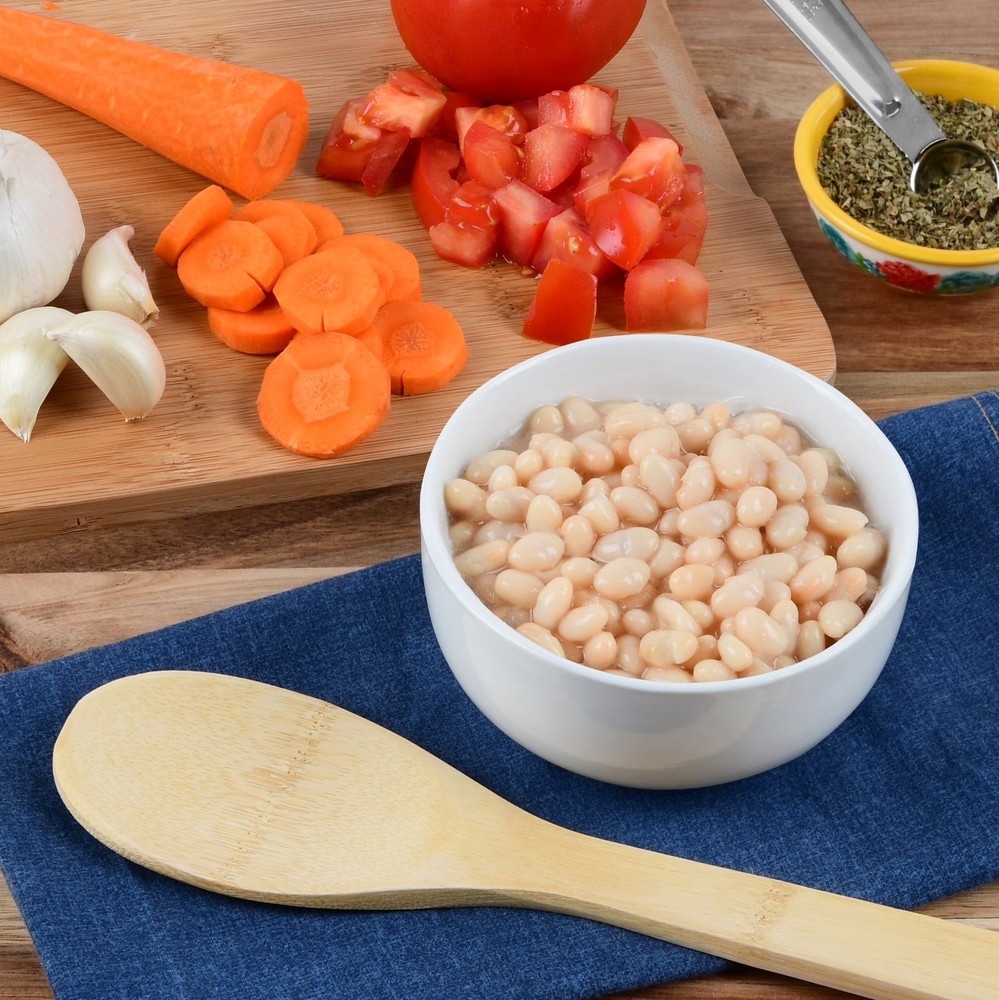 12 pack,Great Value Navy Bean, 15.5 oz Can.