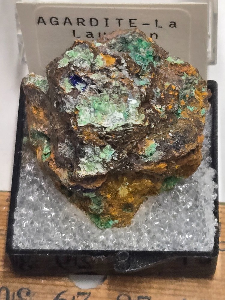Beautiful Agardite La thumbnail specimen