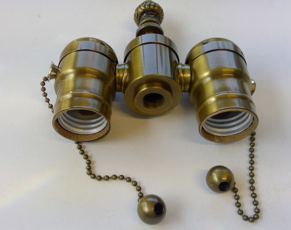 2 Light Swivel Socket Cluster Lamp Top Pull Chain Antique Brass Finish