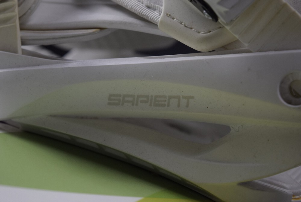 SAPIENT SNOWBOARD SIZE 145 CM WITH SAPIENT MEDIUM BINDINGS