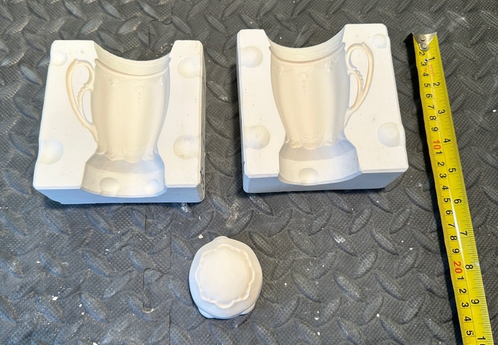 Cole's CM-478 Cup 3" High Ceramic Mold