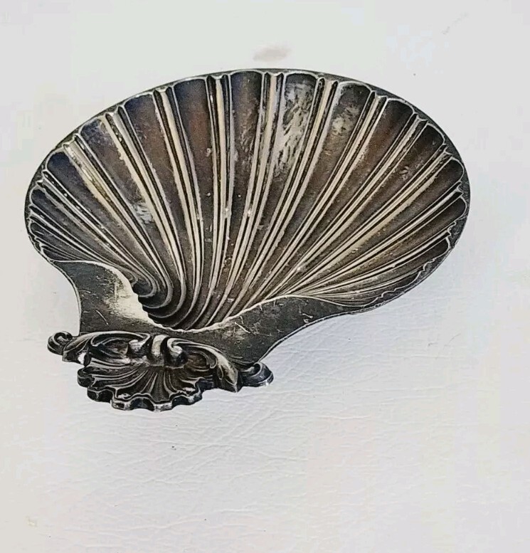 Vintage Silverplate Footed Shell Candy DishServing Bowl Home Decor