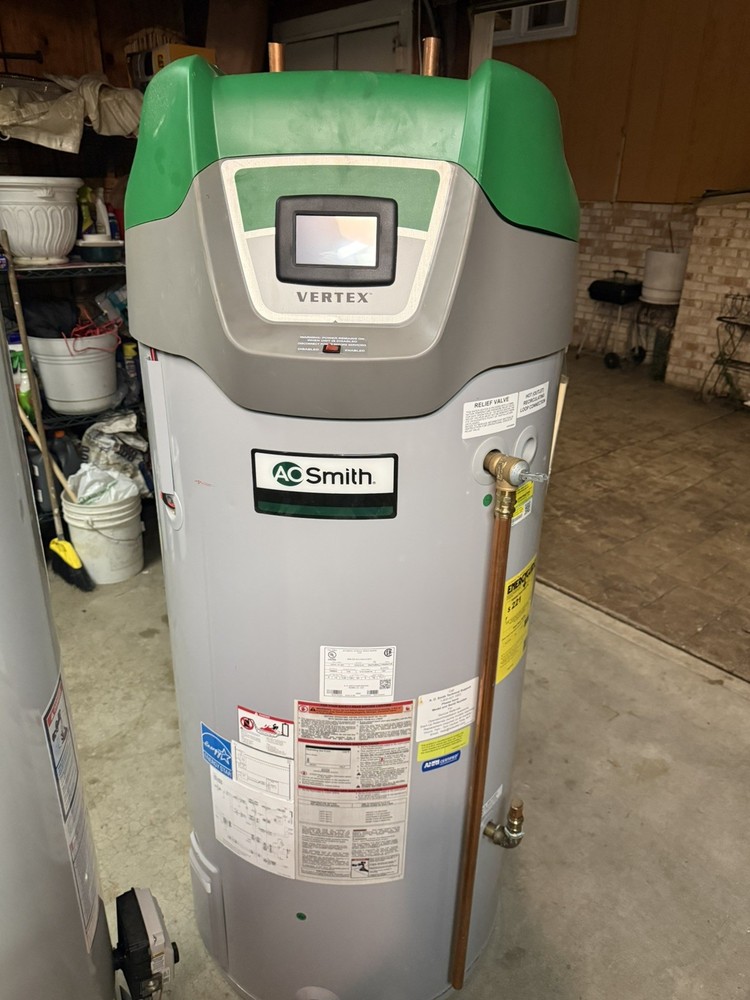 AO Smith Vertex GDHE-75 300 75-Gal Gas Water Heater 100,000 BTU | Energy Star