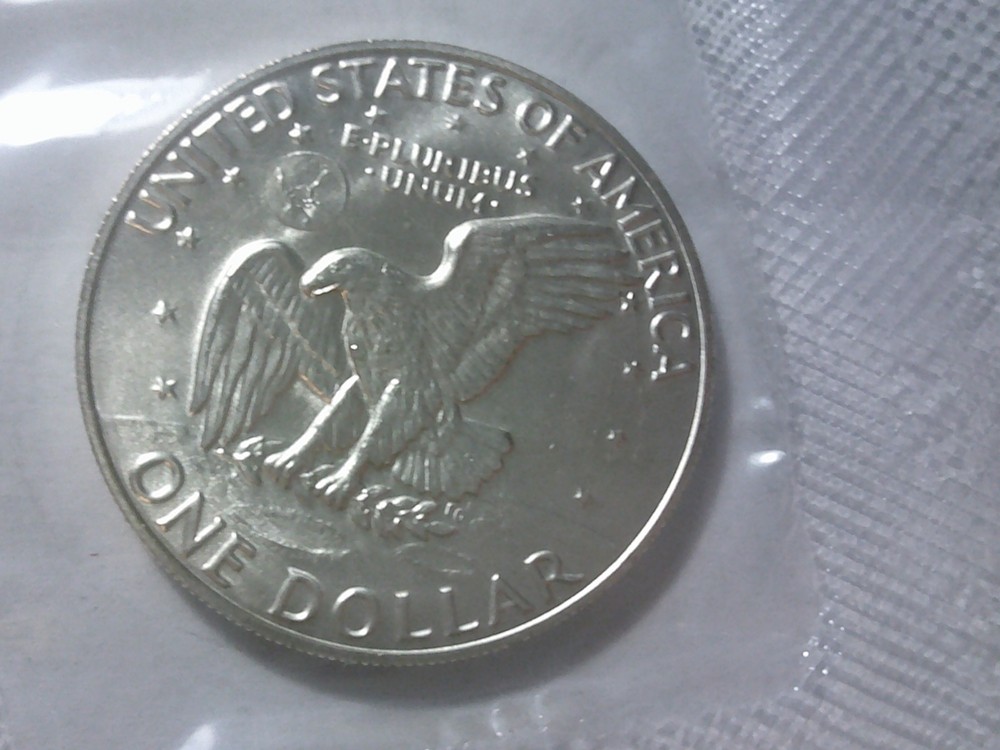 1974 IKE SILVER DOLLAR Blue Pack