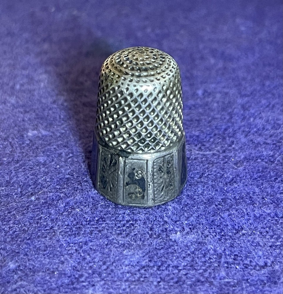 Antique 10 Panel Silver Floral Thimble Size 8