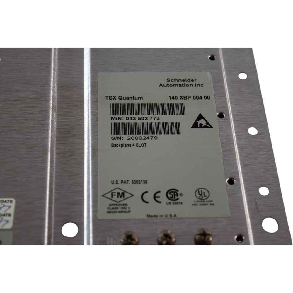 Schneider 140XBP00400 Modicon Quantum 4-Slot Backplane