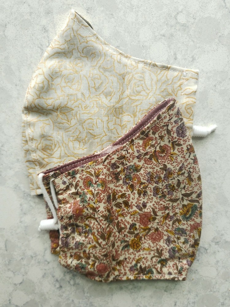 2-Pack Fitted Face Covering, Reversible, Adjustable & Breathable, Size Medium 