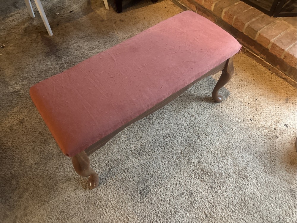 Vintage ottoman