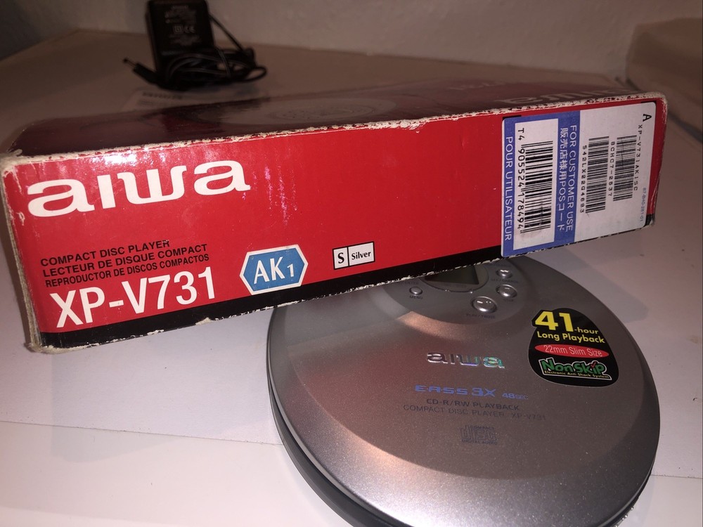 Aiwa XP-V731 Compact Dick Player - Cd Player Walkman
