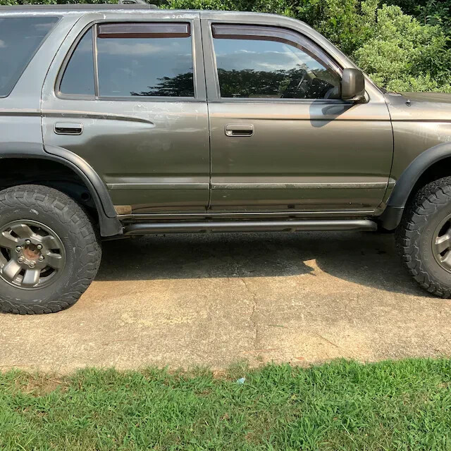 1996-1999 SR5 4Runner Mud Flap End Caps