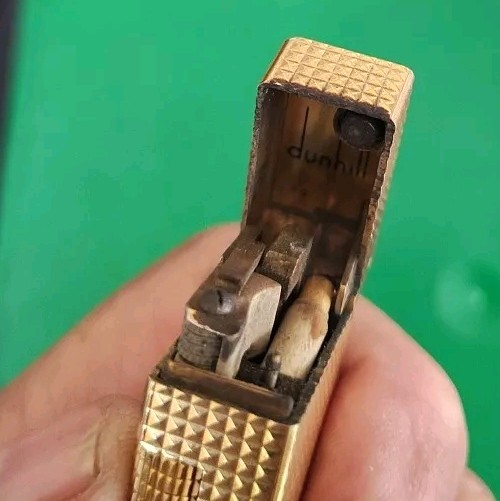 Vintage Dunhill Gold ‘Bark’ Rollagas PIPE Lighter- working & Stunning