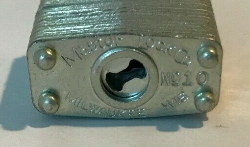 Master Lock 12 No. 10 General Use Keyed L-23 Padlock