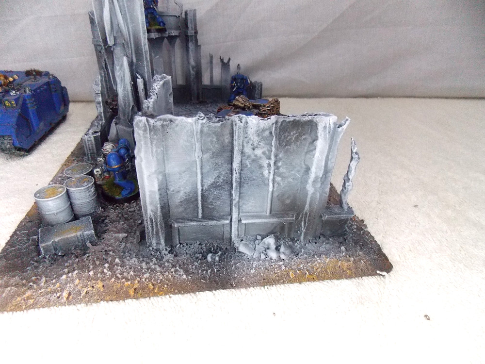 WARGAMING TERRAIN PAINTED BUILDING