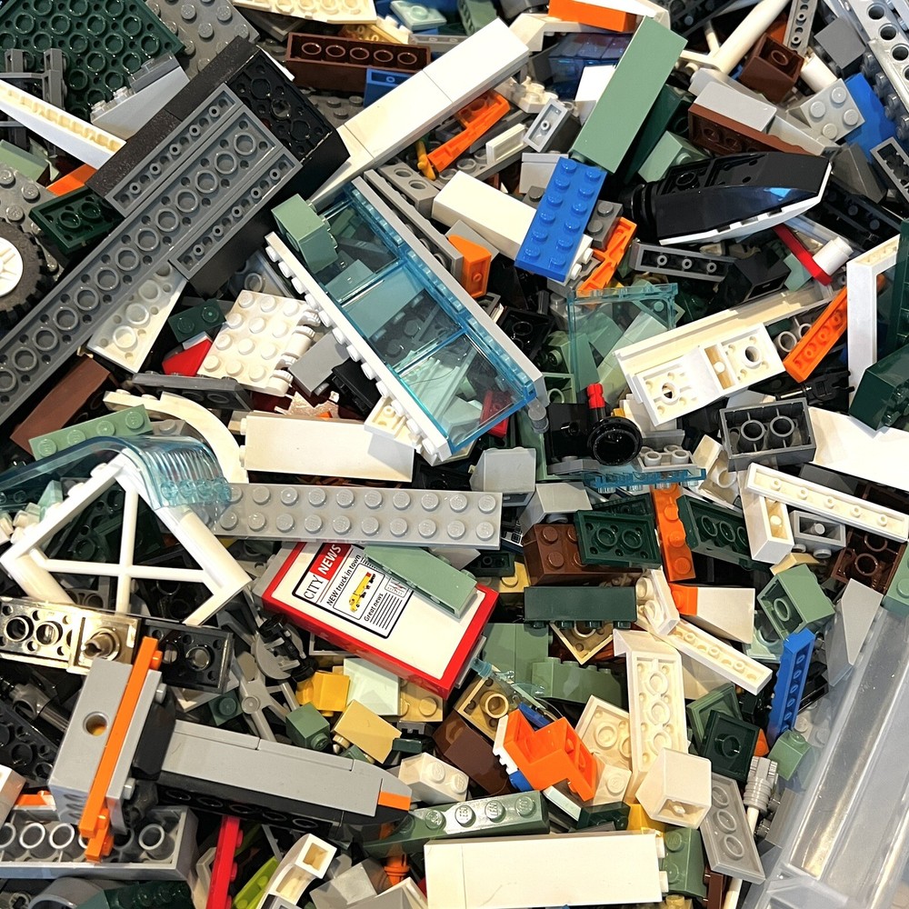 100 Pieces - LEGO Lot Bricks Blocks Random Bulk City Star Wars Castle DC MARVEL