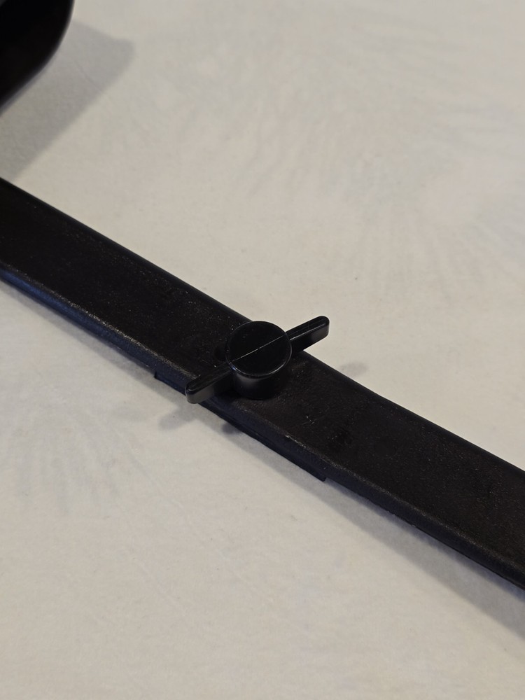 Vintage 6 Arrow Camo Compound Bow Quiver Plastic Unknown