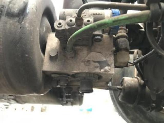 Bendix AD-IS Air Dryer - Used