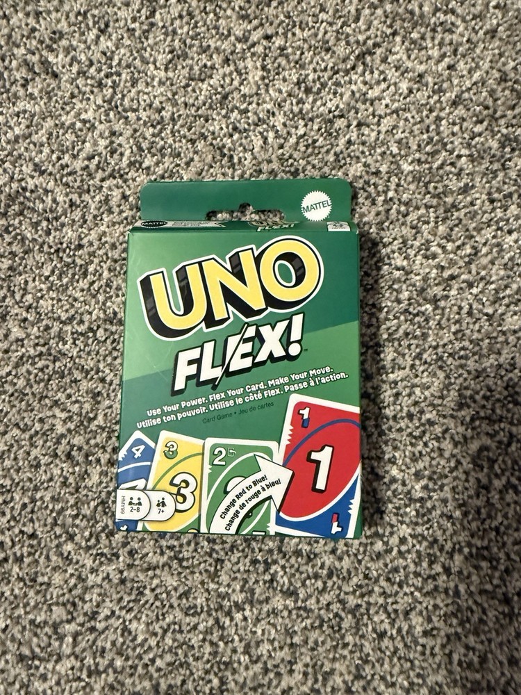 UNO Flex! card game by Mattel