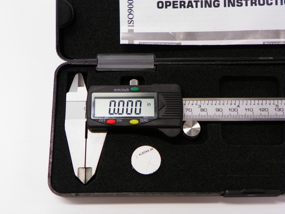 6" (150mm) DIGITAL CALIPERS & DEPTH GAGE A025