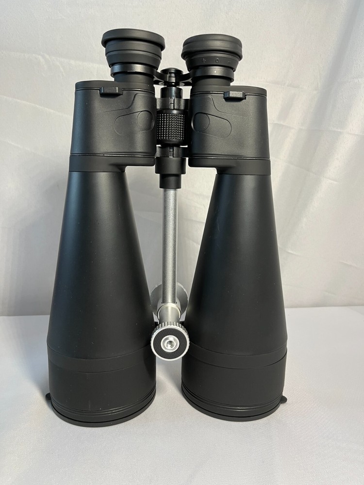Celestron SkyMaster Black Ultra Sharp Focus Multi-Coated 20x80 Hunting Binocular