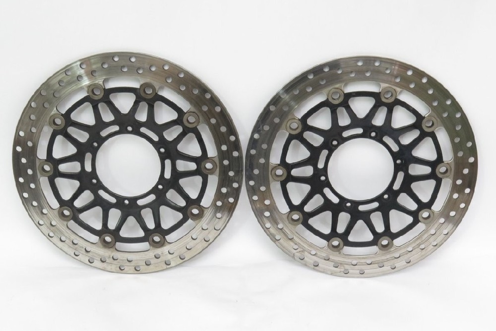 CBR929RR Front Disc Rotor JH2SC44A6YM014