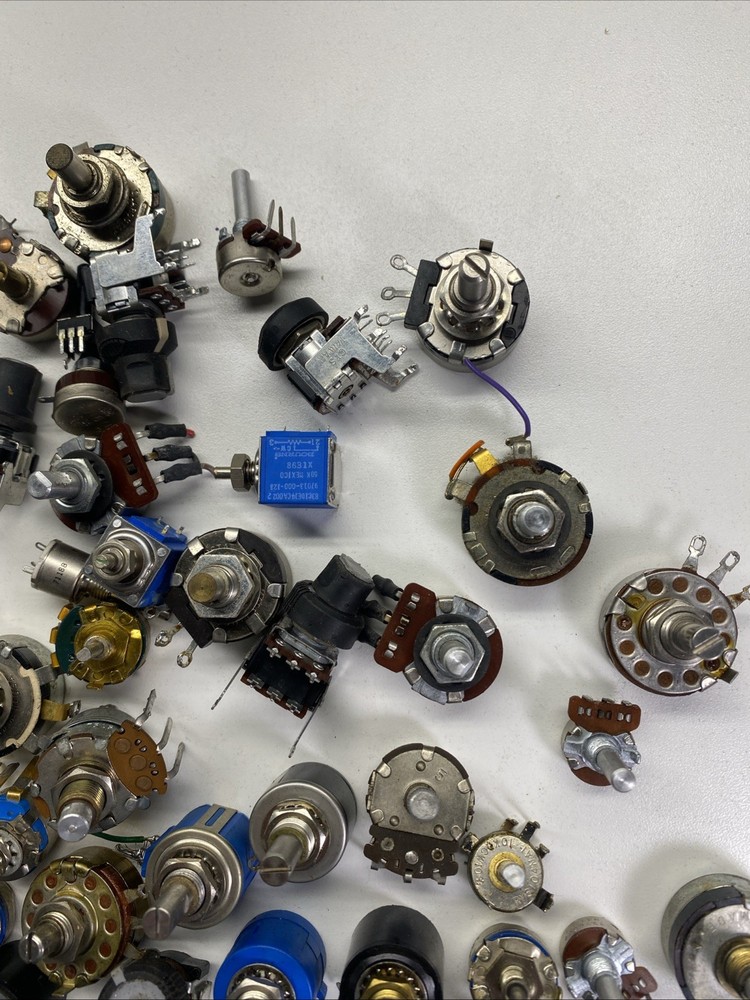 Potentiometers+ Assorted Controls (52PC)..B41-7