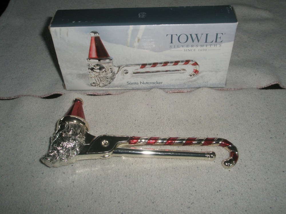 Santa Nutcracker silver plated w/ Candy Cane Handle 7 1/2" Towle Silversmiths