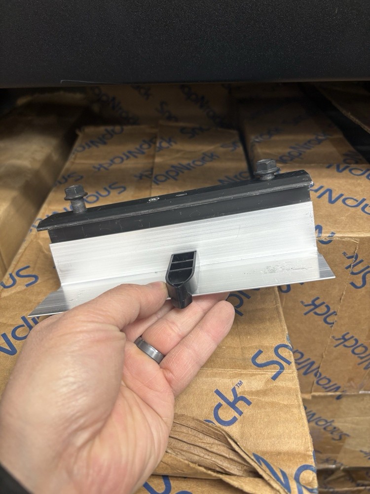 Snaprack 242-02156 RL Universal Link 20pcs per box