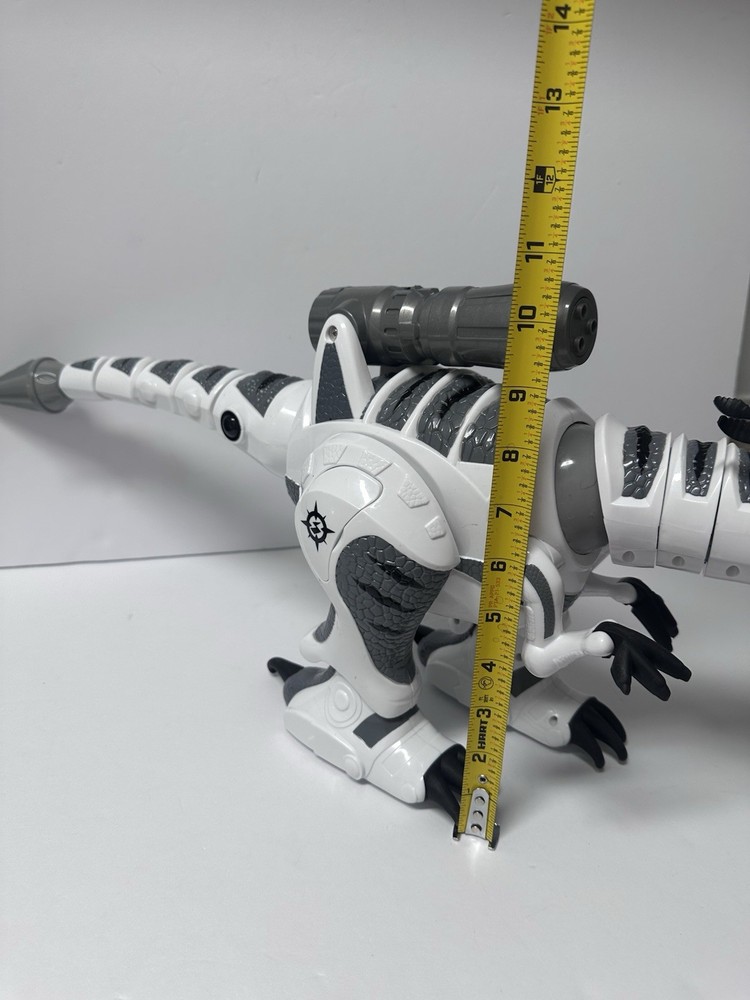 Roboraptor White Robotic Dinosaur No Remote Wowee 2005