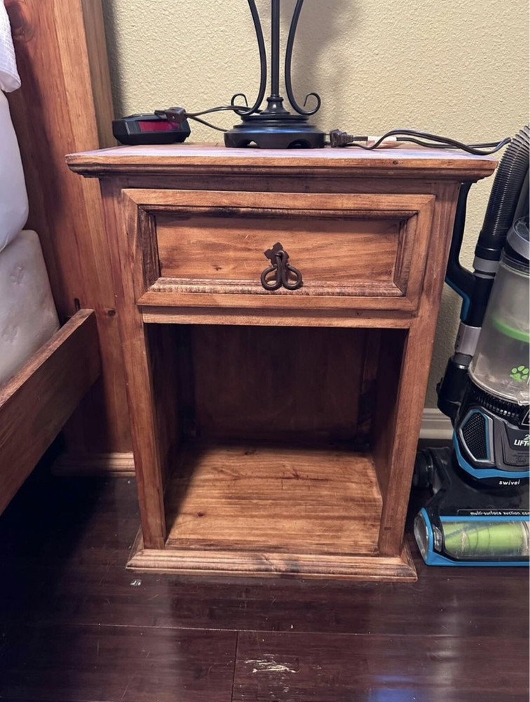 rustic bedroom furniture