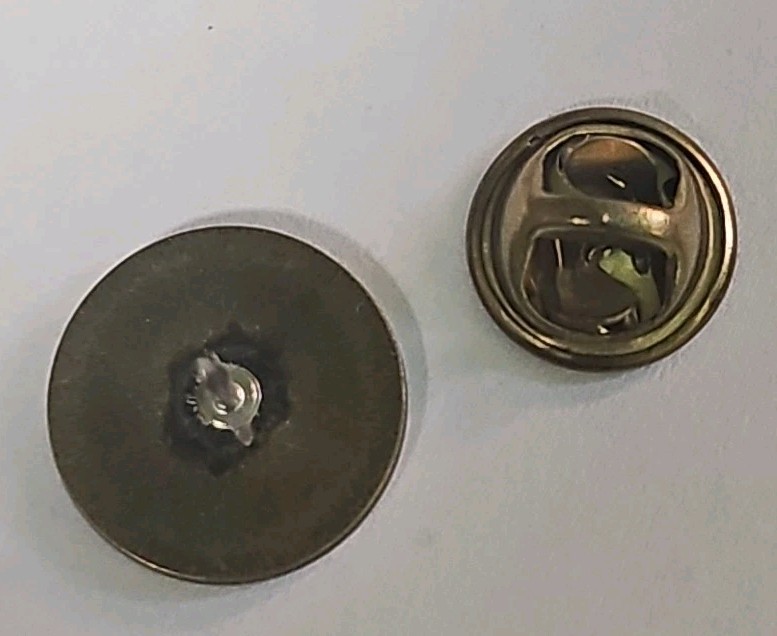 Winning With Teamwork Pin 1/2" Round VTG