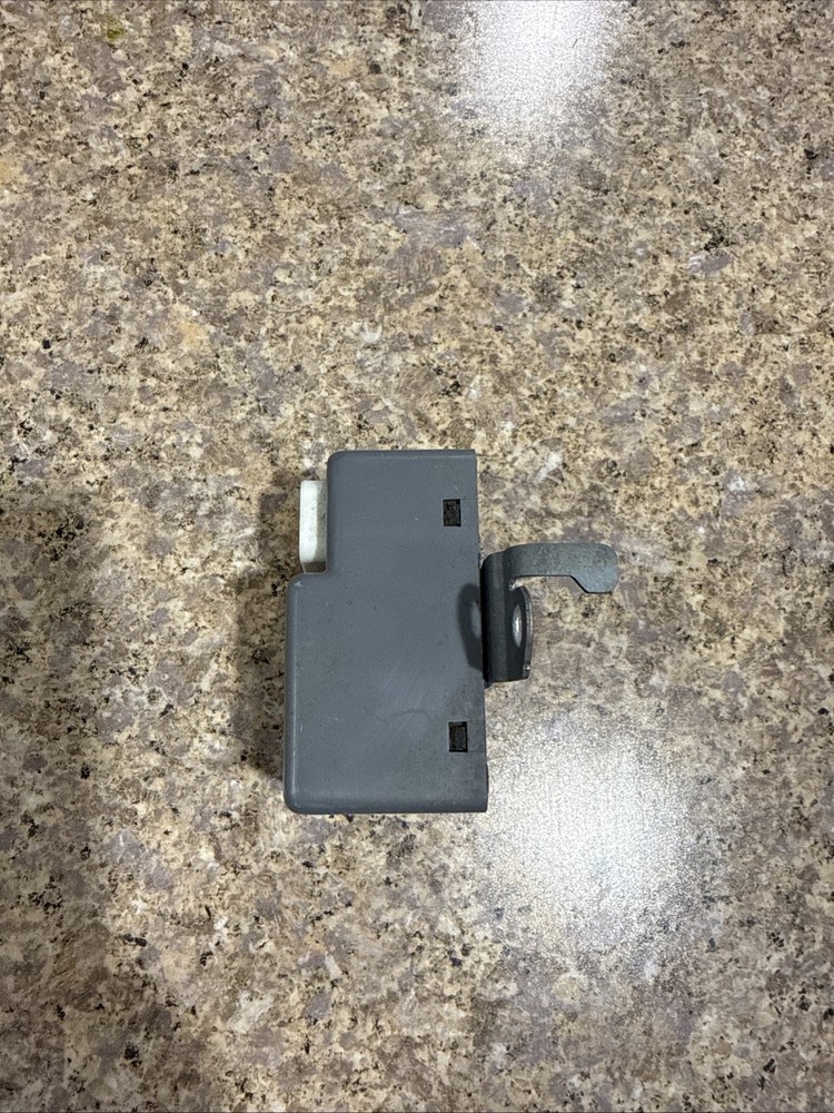 HINO CONTROL MODULE 83470 W 1240