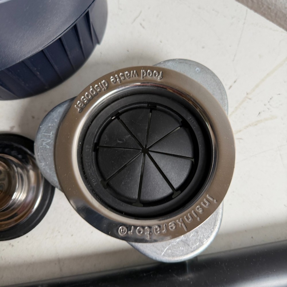 InSinkErator Evolution 3/4 HP Advanced Series Continuous Feed Garbage Disposal