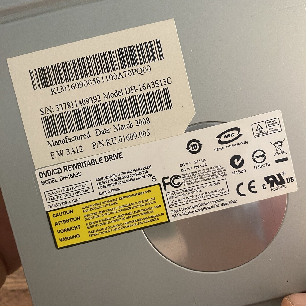 Philips & Lite On DVD/CD RW Rewritable Drive DH-16A3S